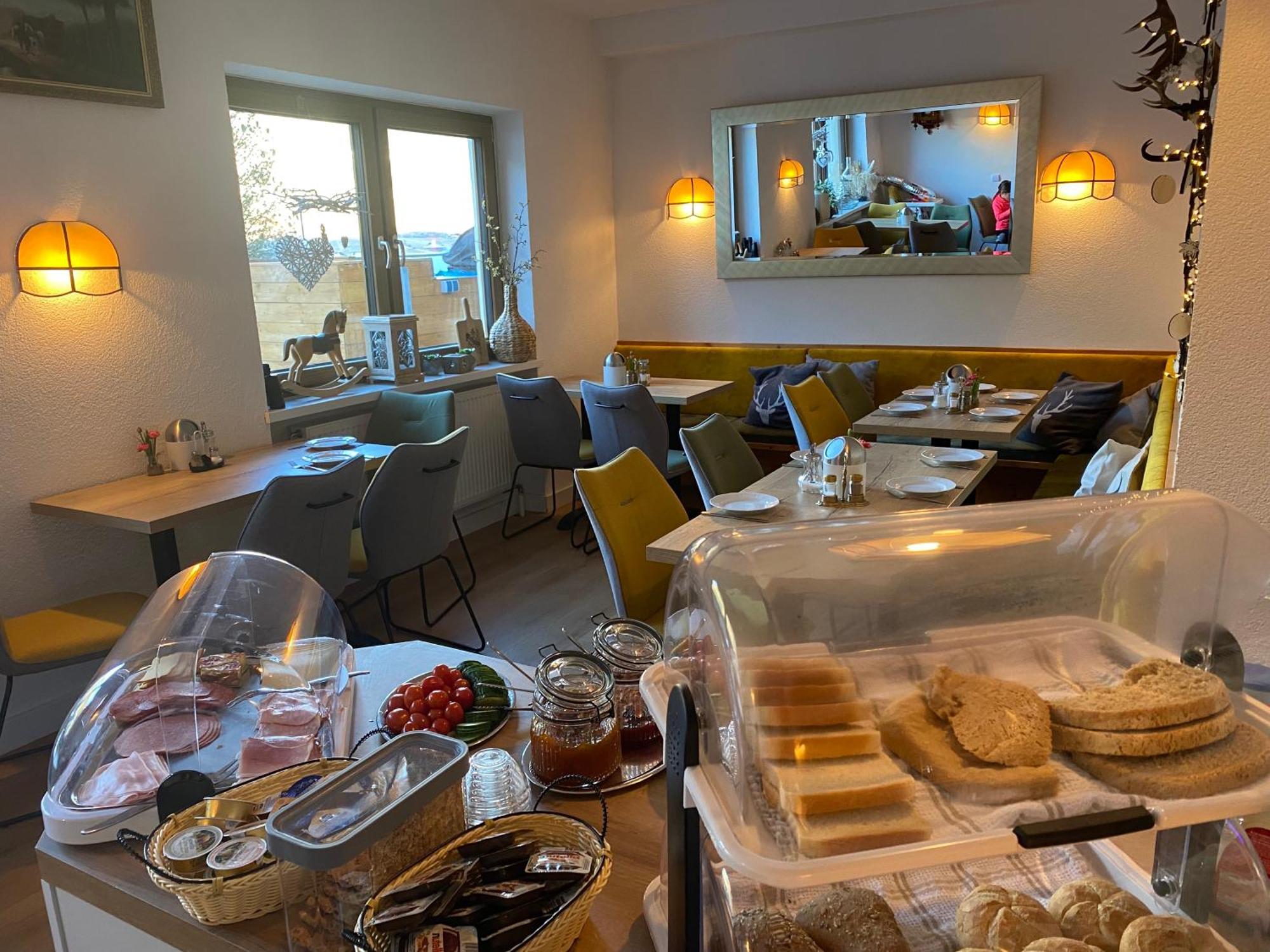 Pension Jagerhof - Sommercard Inkl - 5 Min Zum Hochzeiger Jerzens Exteriör bild